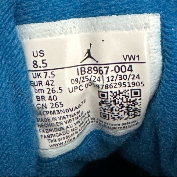 Size 8.5 - Mens Air Jordan III 3 Retro OG Rare Air Basketball Black - IB8967-004 - Picture 9 of 9